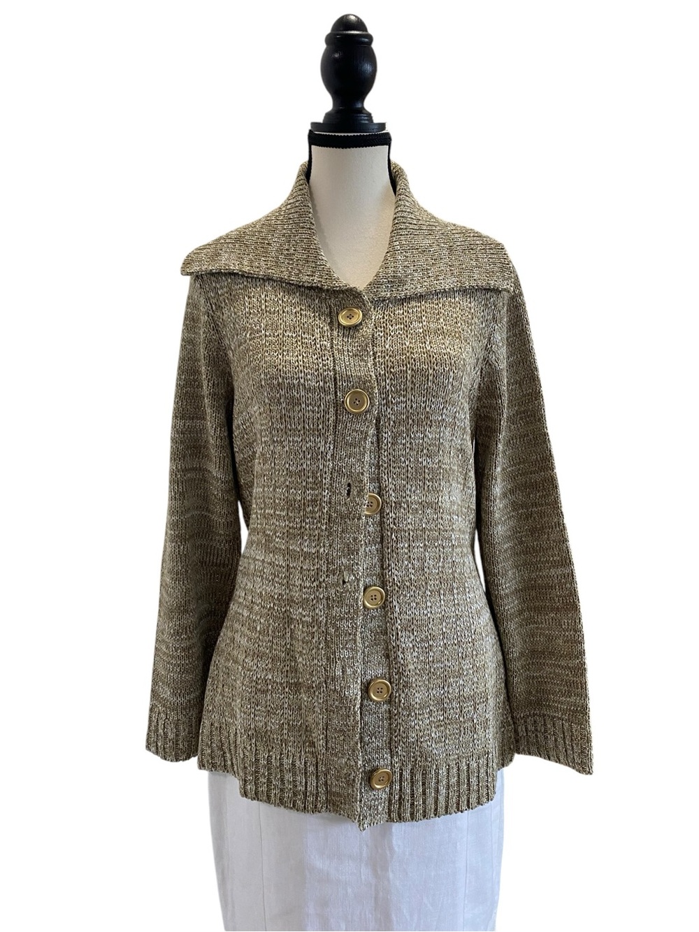 Evan-Picone cream & gold metallic ribbon yarn knit cardigan size M, EUC retro